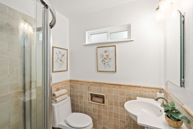 4800 4800 Hilltop Dr, El Sobrante, CA 94803