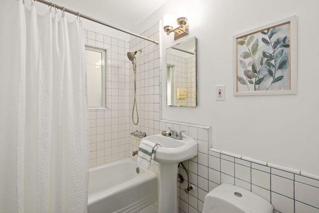 4800 4800 Hilltop Dr, El Sobrante, CA 94803