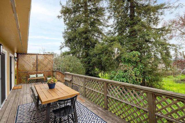 4800 4800 Hilltop Dr, El Sobrante, CA 94803