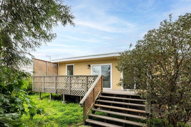 4800 4800 Hilltop Dr, El Sobrante, CA 94803