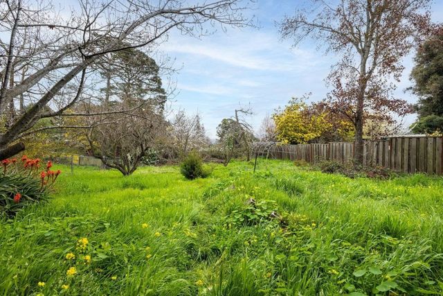 4800 4800 Hilltop Dr, El Sobrante, CA 94803