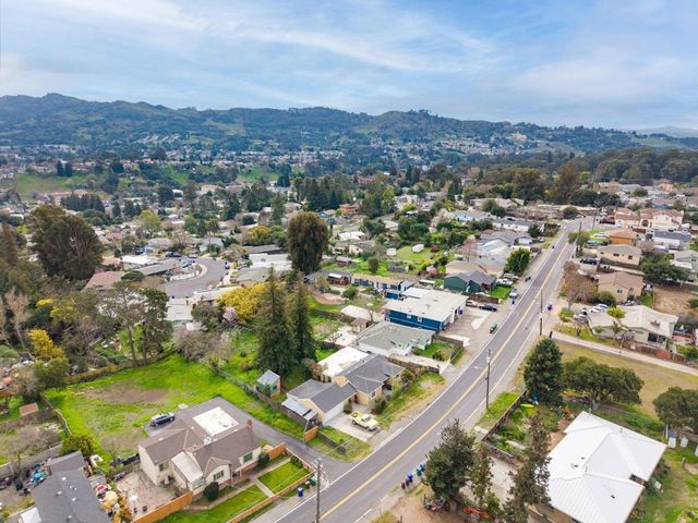 4800 4800 Hilltop Dr, El Sobrante, CA 94803