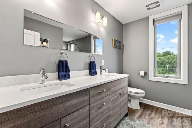 66 Burton Street, Asheville, NC 28806