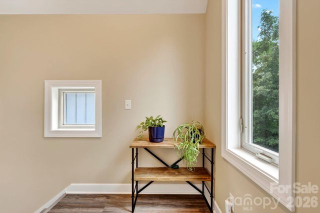 66 Burton Street, Asheville, NC 28806