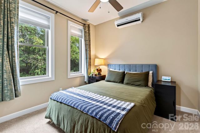 66 Burton Street, Asheville, NC 28806