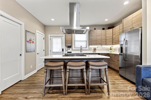 66 Burton Street, Asheville, NC 28806