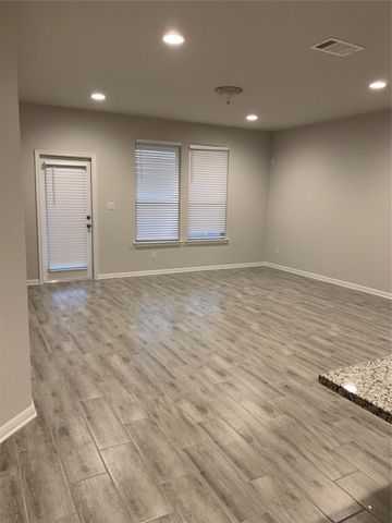 117 Peruvian LN, Georgetown, TX 78626