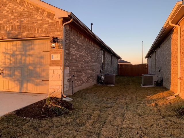 117 Peruvian LN, Georgetown, TX 78626