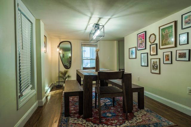 33 Bay View Ave, Winthrop, MA 02152