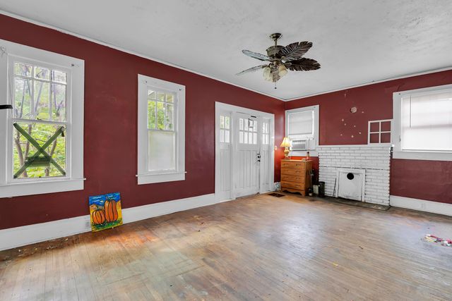 556 Gadsden Court, Spartanburg, SC 29302