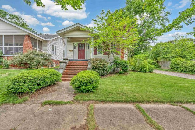 556 Gadsden Court, Spartanburg, SC 29302