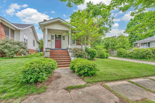 556 Gadsden Court, Spartanburg, SC 29302