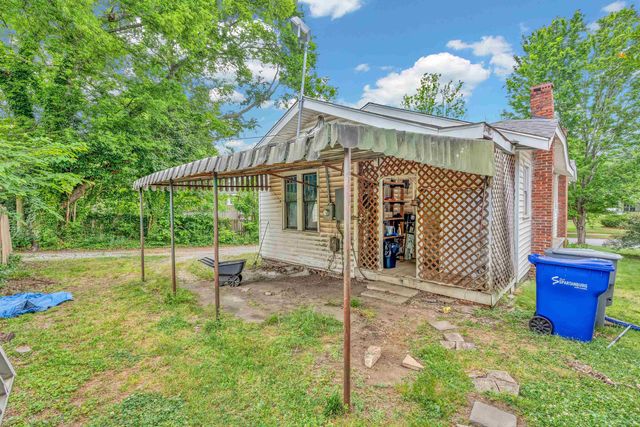 556 Gadsden Court, Spartanburg, SC 29302