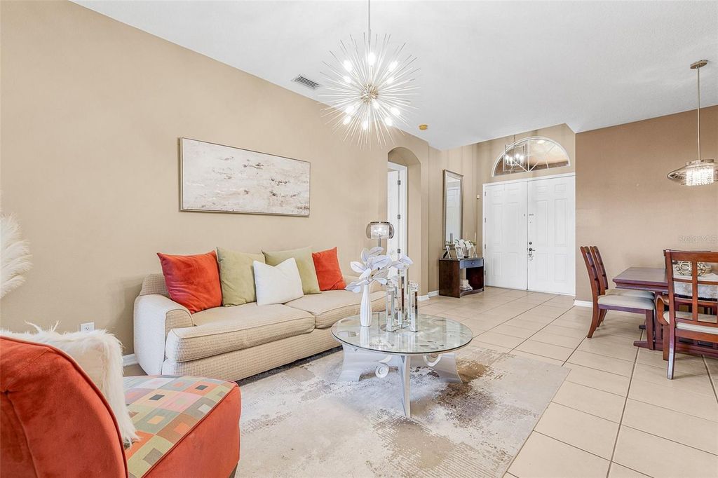 Image 14 of property listing at 4315 70TH AVENUE E, Ellenton, FL 34222