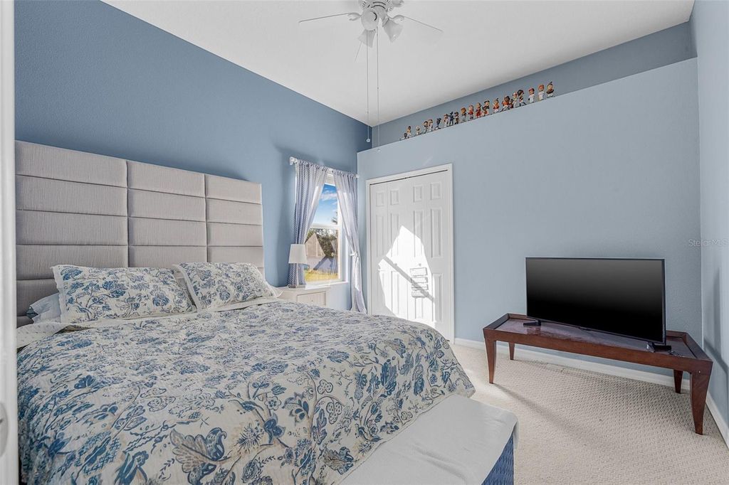 Image 32 of property listing at 4315 70TH AVENUE E, Ellenton, FL 34222