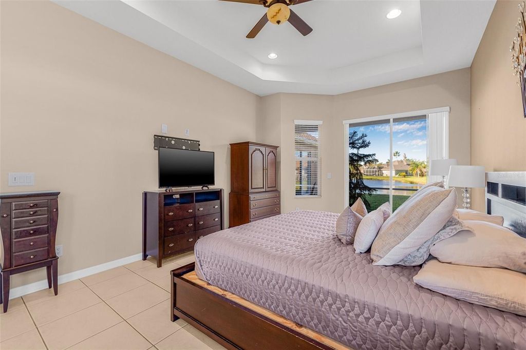 Image 37 of property listing at 4315 70TH AVENUE E, Ellenton, FL 34222