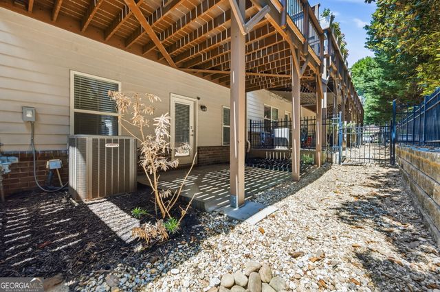 1934 Townsend Court NE 12, Atlanta, GA 30329