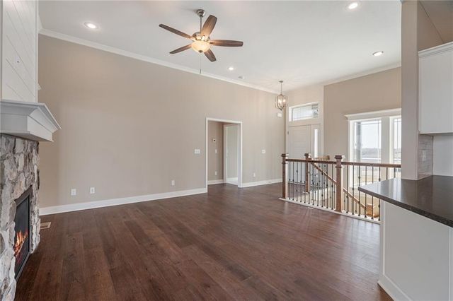 10139 N Winchester Avenue, Kansas City, MO 64156