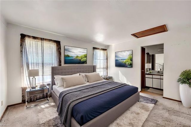 39 S Gawain WAY, Hampton, VA 23669