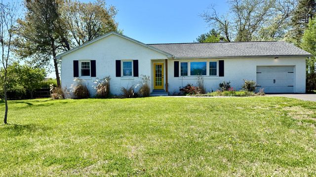 2010 SCHEETZS CHURCH RD, Quakertown, PA 18951