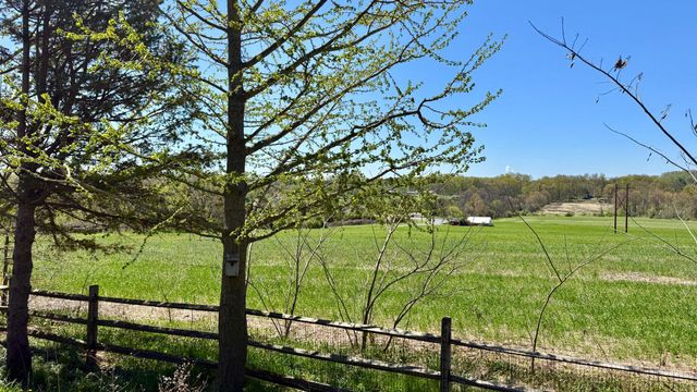 2010 SCHEETZS CHURCH RD, Quakertown, PA 18951