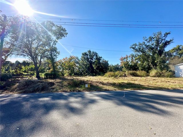 916 NASHVILLE ROAD, Lakeland, FL 33815