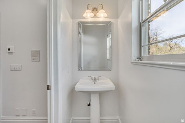 8149 S 2425 E, South Weber, UT 84405