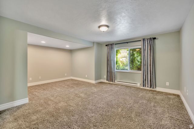 8149 S 2425 E, South Weber, UT 84405