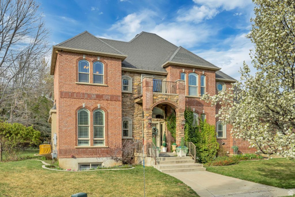 8149 S 2425 E, South Weber, UT 84405