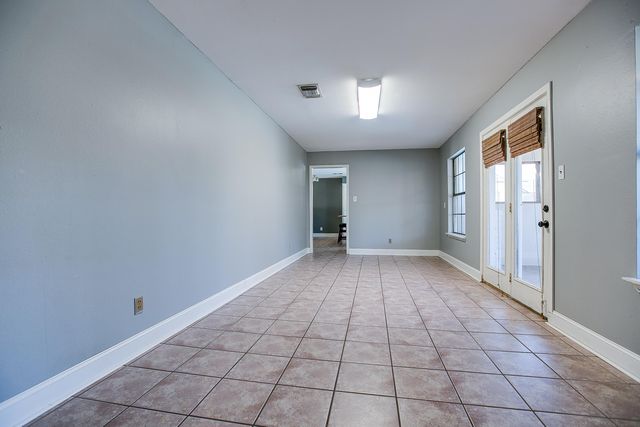 102 Loch Lomond Road, San Angelo, TX 76901