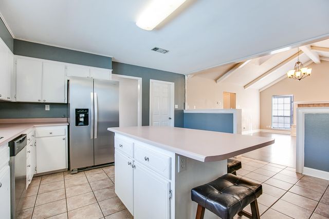 102 Loch Lomond Road, San Angelo, TX 76901