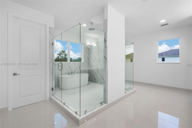 2210 SW 122nd Terrace, Davie, FL 33325