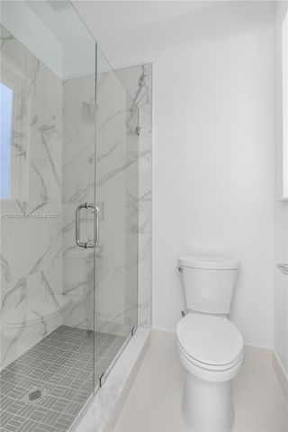 2210 SW 122nd Terrace, Davie, FL 33325