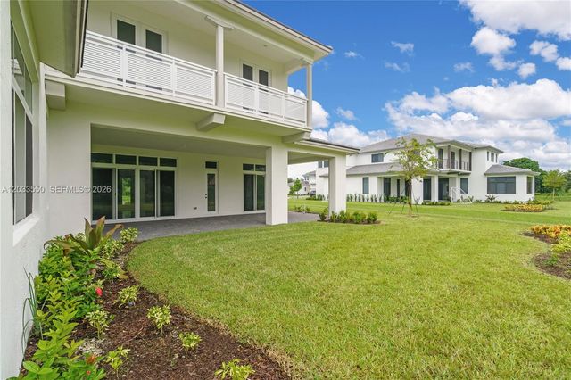 2210 SW 122nd Terrace, Davie, FL 33325