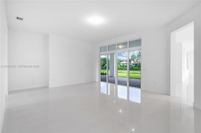 2210 SW 122nd Terrace, Davie, FL 33325