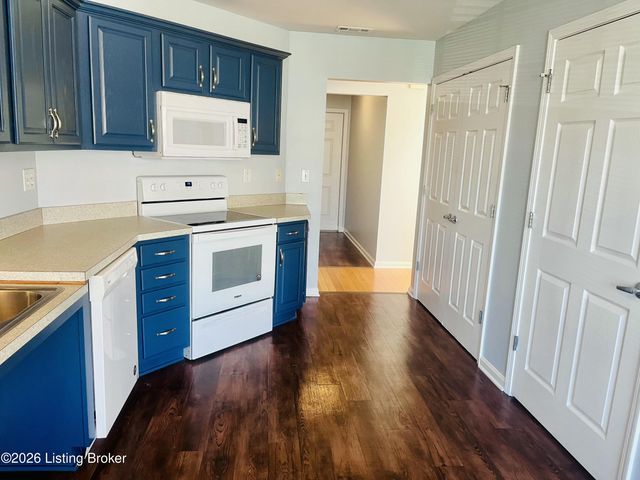 9607 Keeling Ridge Rd, Louisville, KY 40291