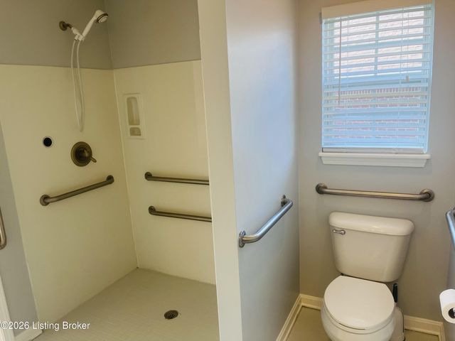 9607 Keeling Ridge Rd, Louisville, KY 40291