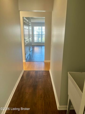 9607 Keeling Ridge Rd, Louisville, KY 40291