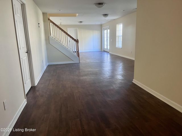 9607 Keeling Ridge Rd, Louisville, KY 40291