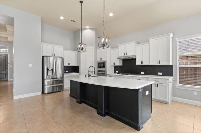 12426 Cumberland Drive, Texas City, TX 77568