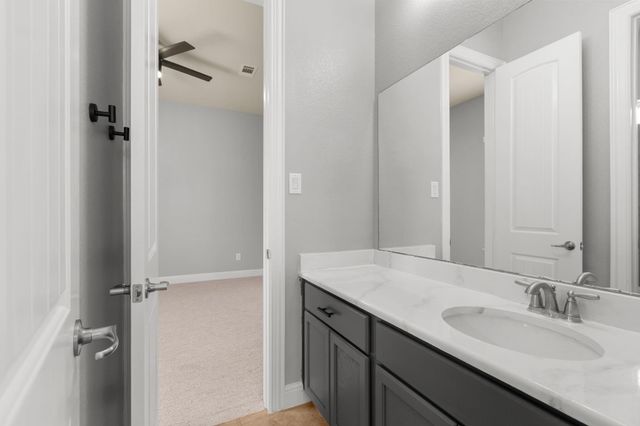 12426 Cumberland Drive, Texas City, TX 77568