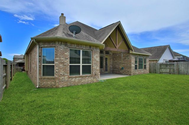12426 Cumberland Drive, Texas City, TX 77568