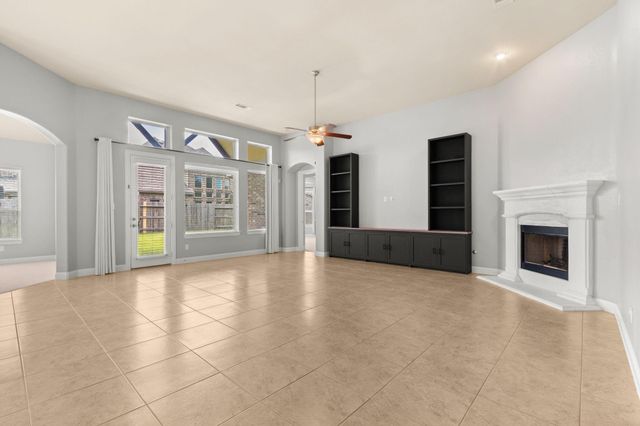 12426 Cumberland Drive, Texas City, TX 77568