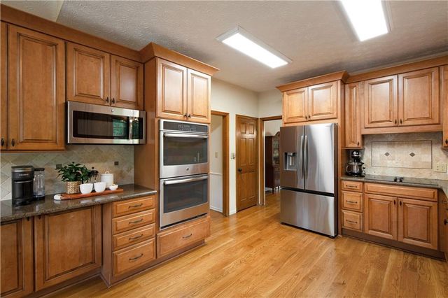 4697 Woodstone Lane, Peachtree Corners, GA 30096