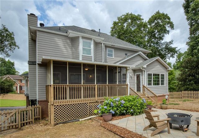4697 Woodstone Lane, Peachtree Corners, GA 30096
