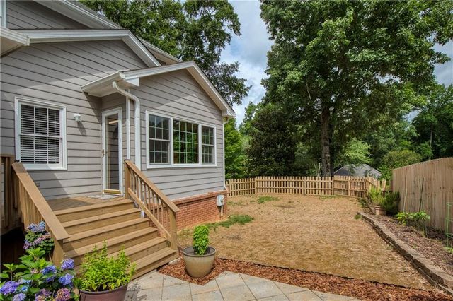 4697 Woodstone Lane, Peachtree Corners, GA 30096