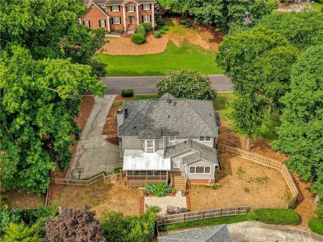 4697 Woodstone Lane, Peachtree Corners, GA 30096