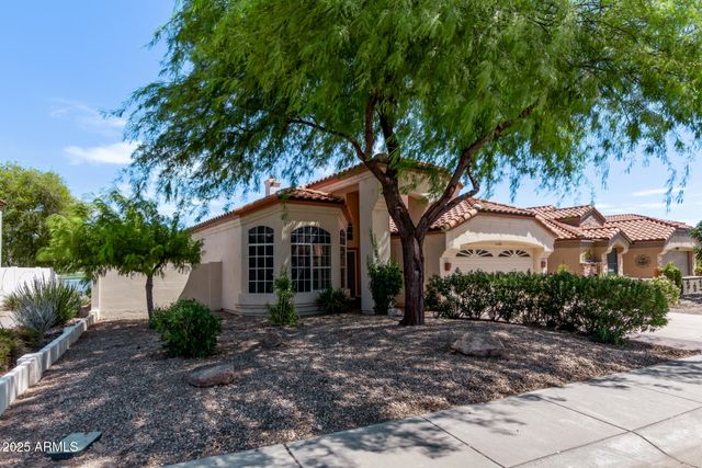 10281 S SANTA FE Lane, Goodyear, AZ 85338