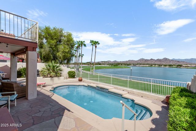 10281 S SANTA FE Lane, Goodyear, AZ 85338