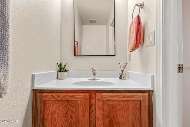 10281 S SANTA FE Lane, Goodyear, AZ 85338